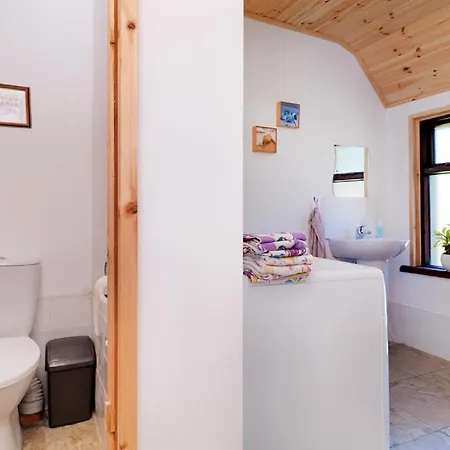 Meadowsweet Forest Lodge *