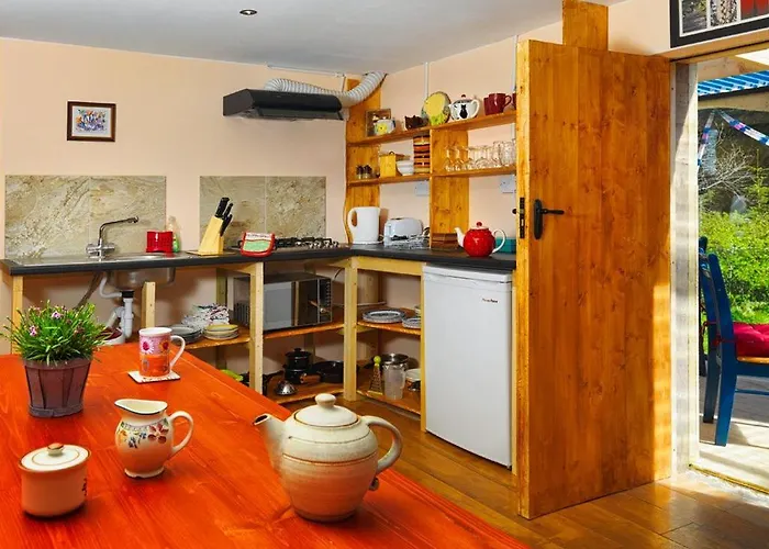 Meadowsweet Forest Fintown